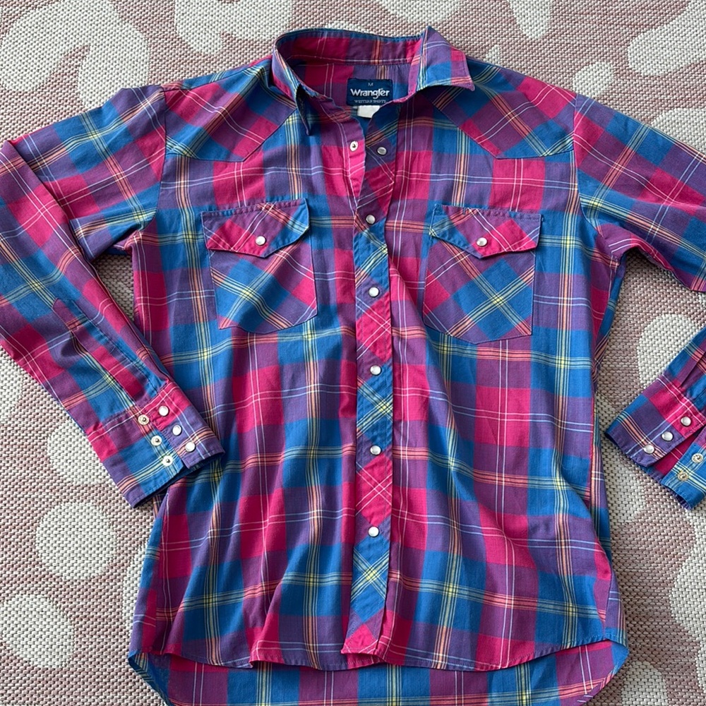Wrangler vintage snap plaid short Large